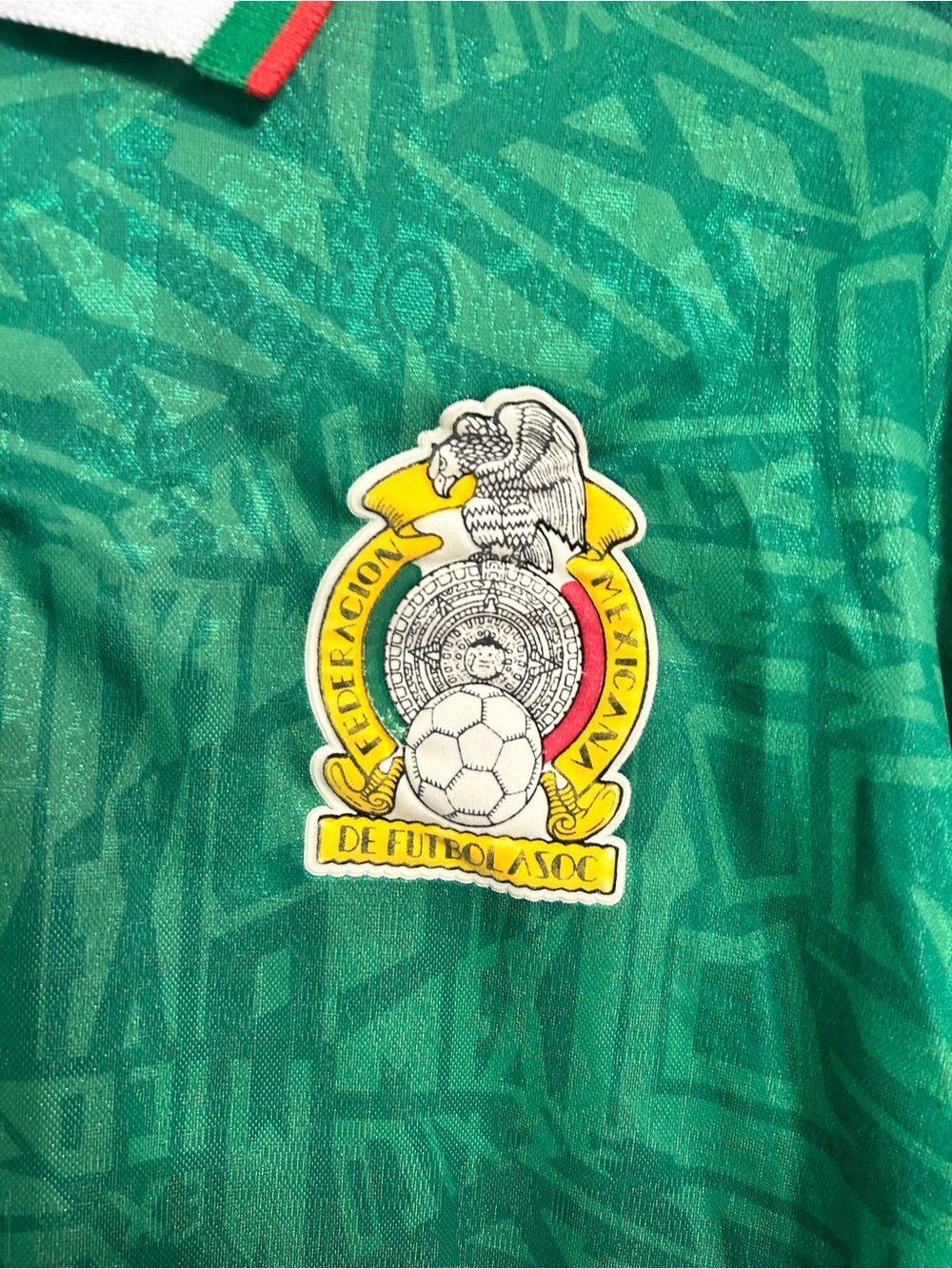 Umbro Green Mexico Men's Soccer Polo with Crest - Picture 2 of 5